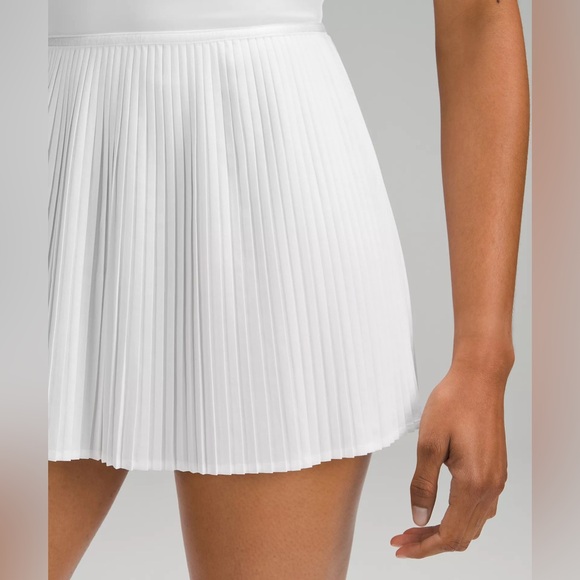 NWT Scoop-Neck Pleated Linerless Tennis Dress - White - 2 - Picture 2 of 13